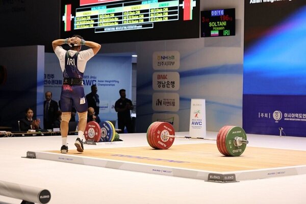 وزنهبرداری یک مدال از المپیک بگیرد خوب است/ باید حمایت شویم