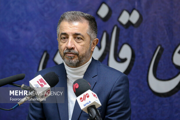 نشست مطبوعاتی دبیر کل حزب اسلامی <a href='https://sayeb.ir/tag/%d8%b4%d8%a7%d9%87%d8%b1%d8%ae-%d8%b1%d8%a7%d9%85%db%8c%d9%86'></div>شاهرخ رامین</a> دوشنبه ۱۶ بهمن ۱۴۰۲ با حضور اصحاب رسانه برگزار شد