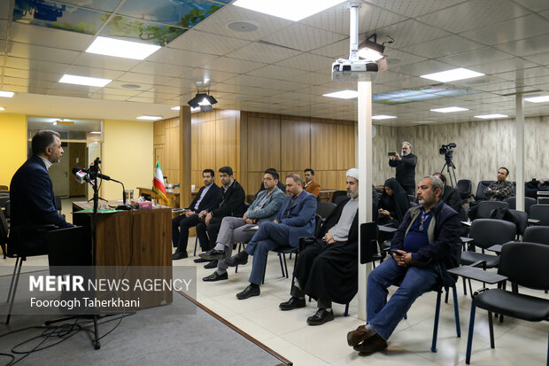 <a href='https://sayeb.ir/tag/%d9%86%d8%b4%d8%b3%d8%aa-%d8%ae%d8%a8%d8%b1%db%8c'></div>نشست خبری</a> حزب اسلامی قانون
