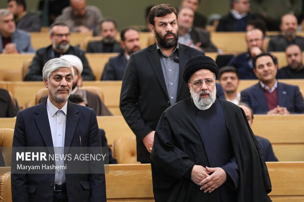 سید ابراهیم رییسی رییس جمهور در اجلاس و مراسم اهدای نخستين جايزه ملي روايت پيشرفت حضور دارد