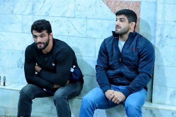 فروردین سخت برای مدعیان/ از شوک حسن یزدانی تا وضعیت مبهم کامران