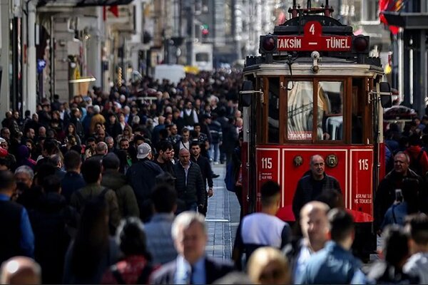 Türkiye nüfusu 2023 yılında 85 milyon 372 bin 377 kişi oldu