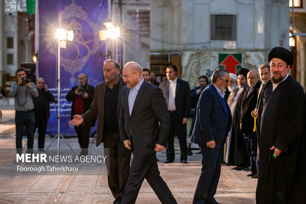 تجدید میثاق رییس و نمایندگان مجلس با آرمان‌های امام خمینی (ره)