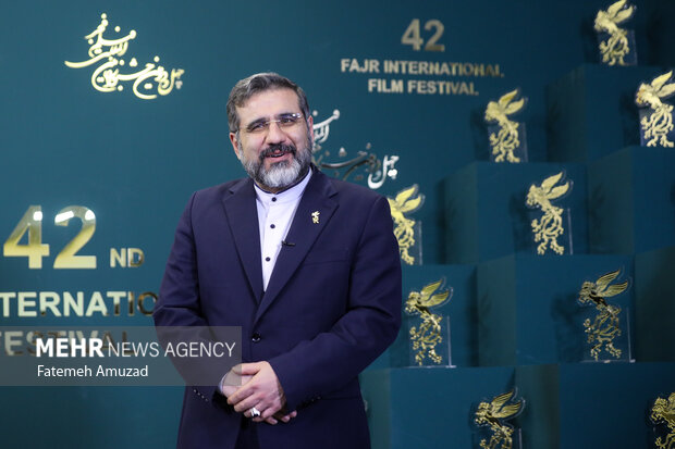بازدید وزیر فرهنگ و ارشاد اسلامی از جشنواره فیلم فجر