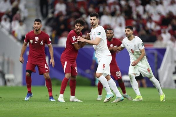 المنتخب الايراني يخسر امام نظيره القطري في نصف نهائي كأس اسيا 