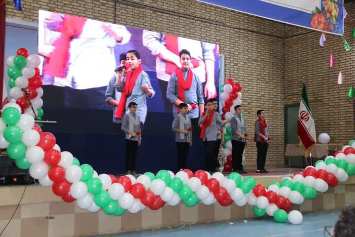 جشن بزرگ جامعه کارگری و کارفرمایی استان همدان برگزار شد