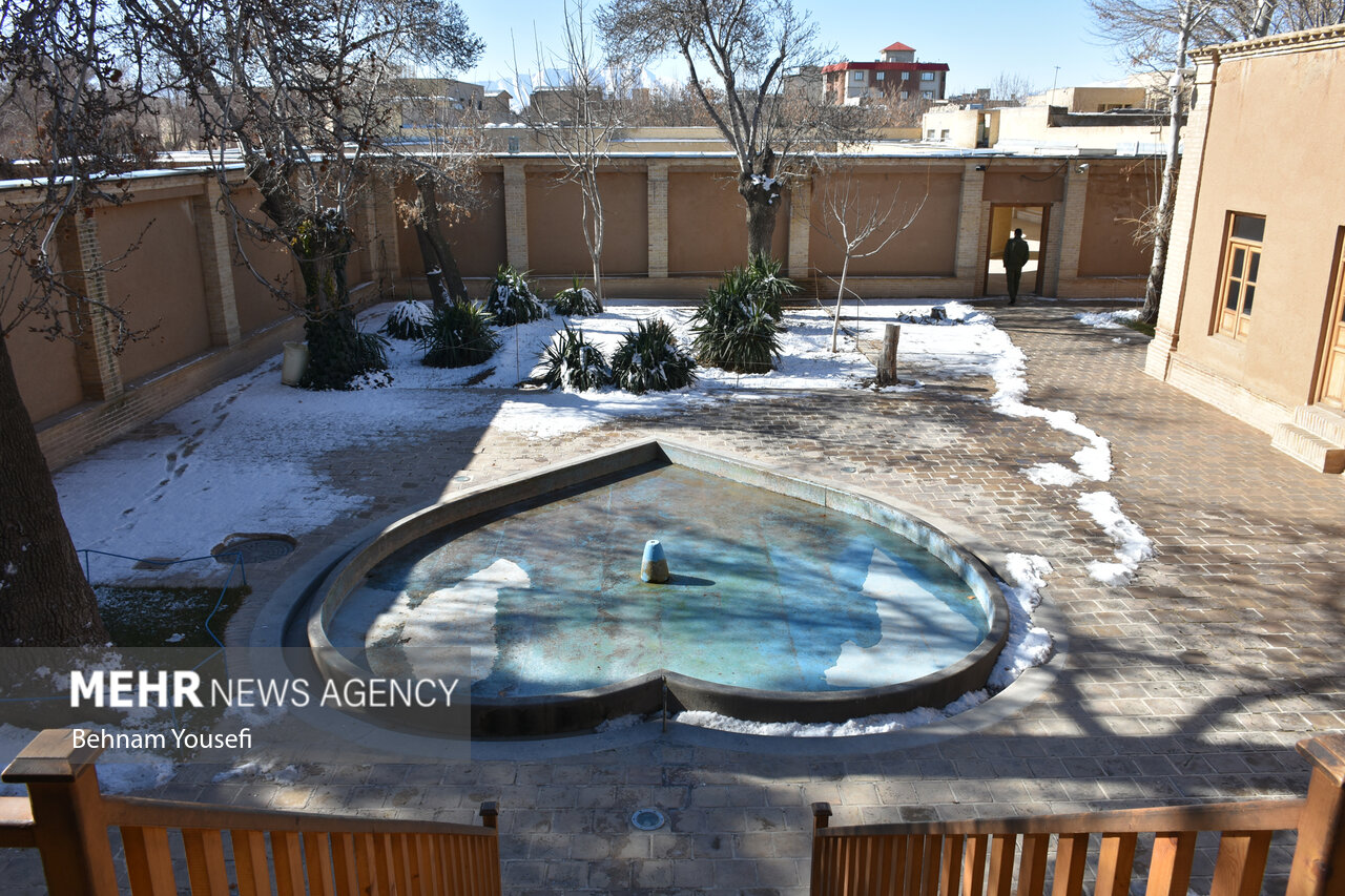 İmam Humeyni'nin (r.a) Humeyn'deki evi