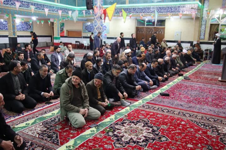 جشن سمنانیها در مبعث رسول(ص)/ ستارهای بدرخشید و ماه مجلس شد