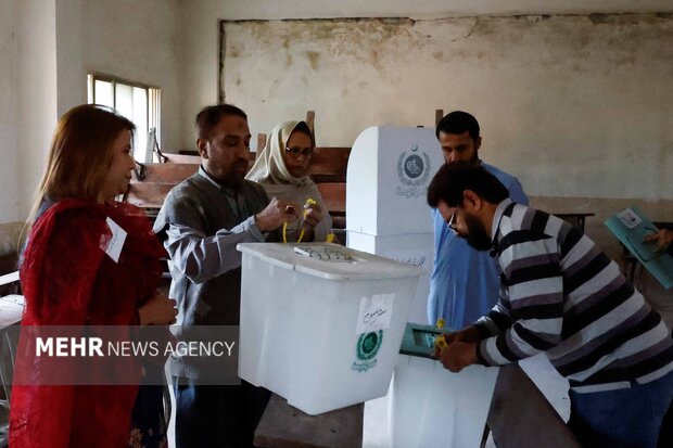 آمریکا و اتحادیه اروپا خواستار تحقیق درباره انتخابات پاکستان شدند