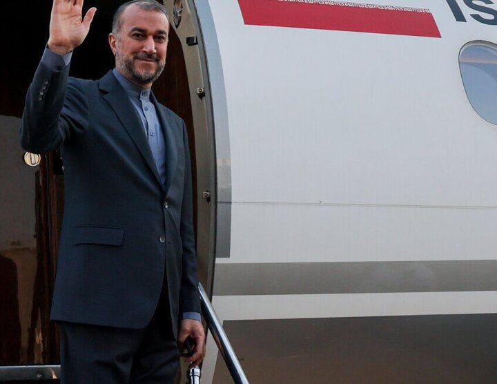 Iranian top diplomat leaves Tehran for Beirut 