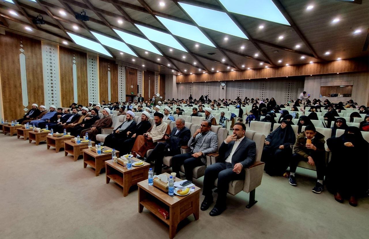 جشنواره قرآن خانواده‌های طلاب جامعه المصطفی العالمیه در مشهد