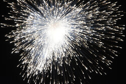 بانگ الله‌اکبر در یزد طنین‌انداز شد