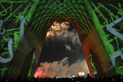 نورپردازی سه بعدی ونورافشانی به مناسبت سالگردپیروزی انقلاب اسلامی