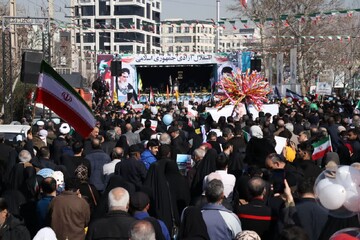 افزایش ۳۵ درصدی حضور البرزی‌ها در راهپیمایی ۲۲ بهمن