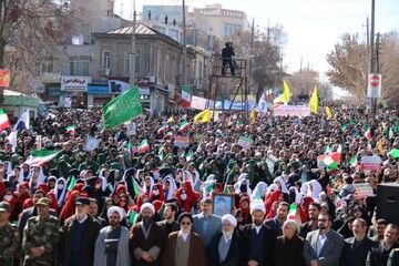 گرمای حضور کرمانشاهیان یخ بهمن را شکست