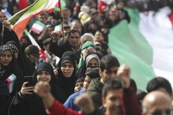 حضور مردم در ۲۲ بهمن، اقتدار ملی ایران را تقویت می‌کند