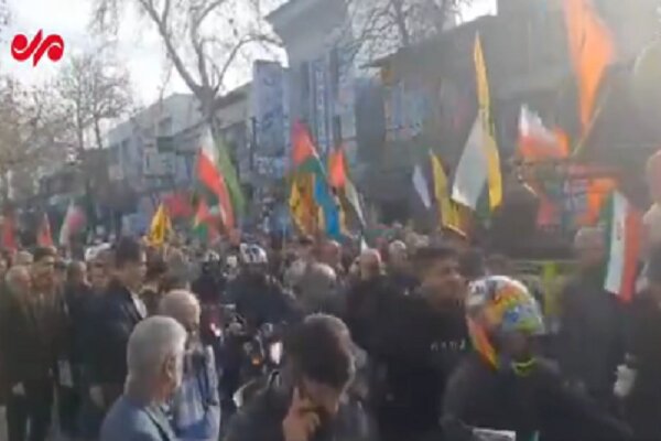 Sari kentindeki 11 Şubat Yürüyüşü'nden görüntüler Sari kentindeki 11 Şubat Yürüyüşü'nden görüntüler