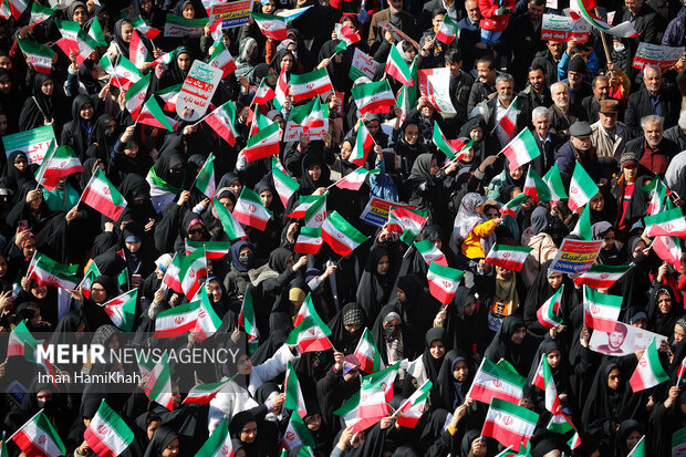 راهپیمایی ۲۲ بهمن در همدان