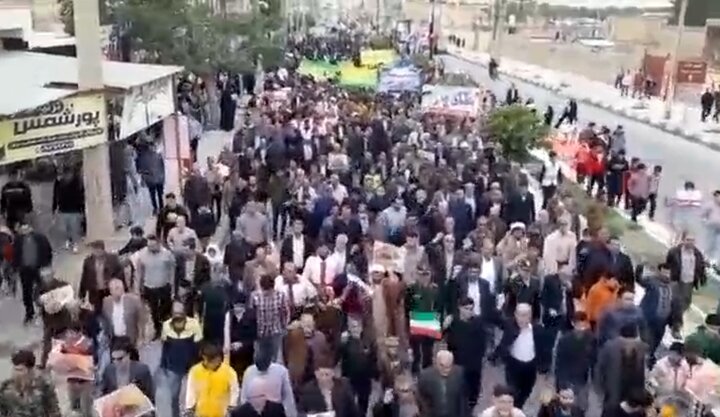 راهپیمایی ۲۲ بهمن در اهرم