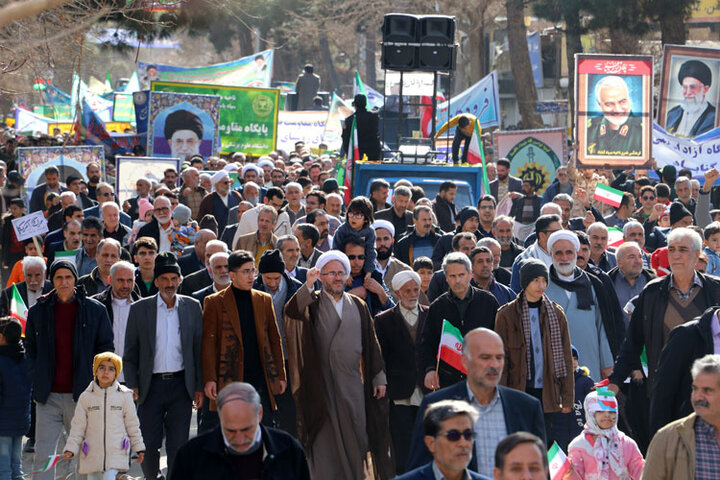 شعار «ما ملت شهادتیم، فدایی ولایتیم» در گناباد طنین انداز شد