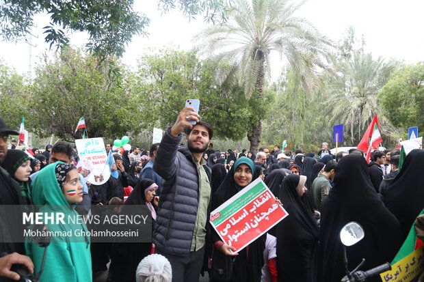 راهپیمایی ۲۲ بهمن در بوشهر 