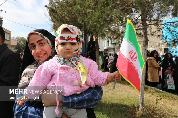 راهپیمایی 22 بهمن در زاهدان