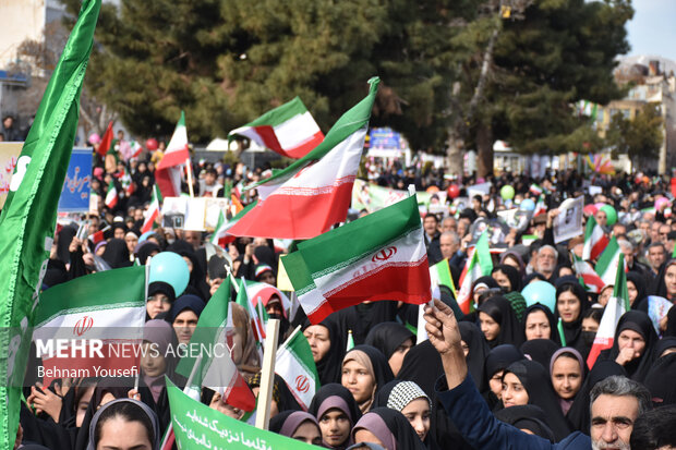 راهپیمایی ۲۲ بهمن - اراک