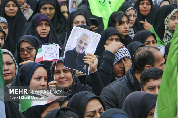 خوزستانها حماسه آفریدند / مردم پای انقلاب خود هستند