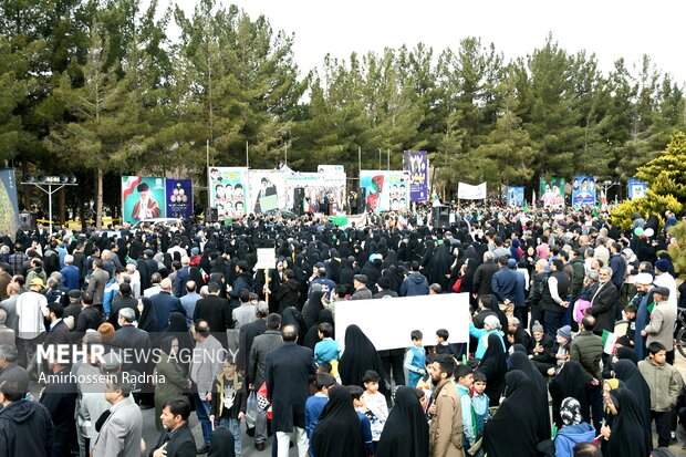 راهپیمایی ۲۲ بهمن بیرجند