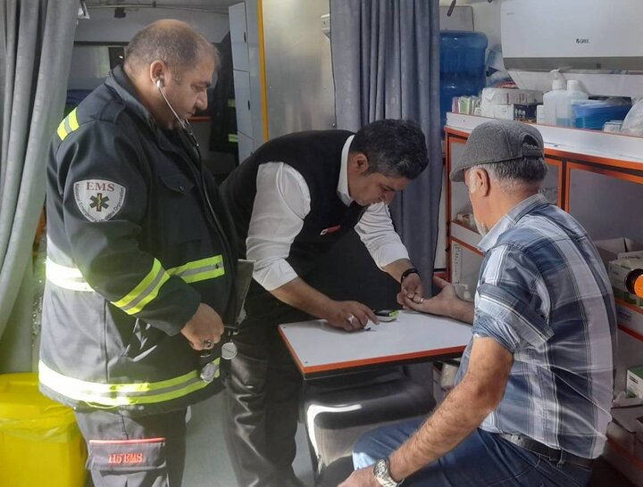 بهرهمندی ۵۸۵ نفر از خدمات اورژانس در راهپیمایی ۲۲ بهمن