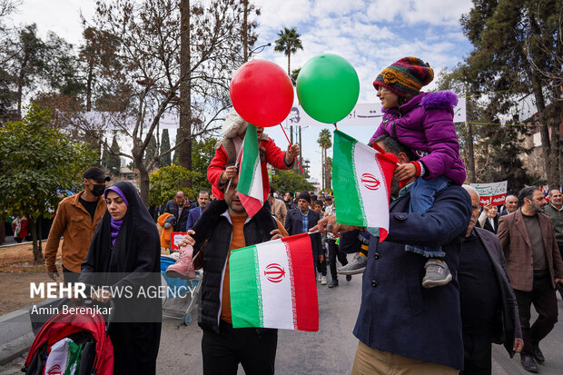 راهپیمایی ۲۲ بهمن در شیراز