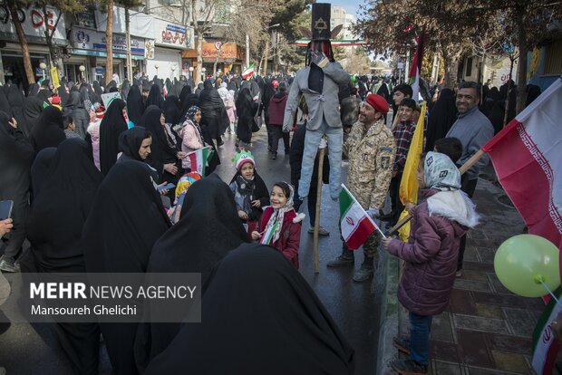 راهپیمایی 22 بهمن در شاهرود