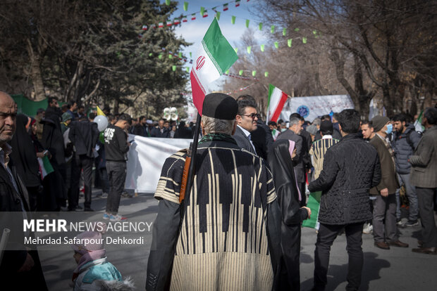 راهپیمایی ۲۲ بهمن در شهرکرد