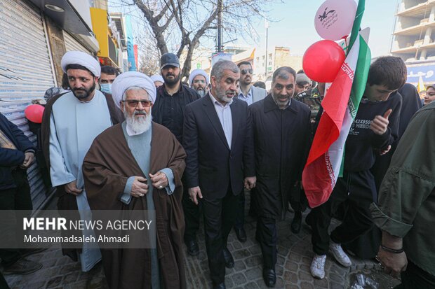 راهپیمایی ۲۲ بهمن در زنجان