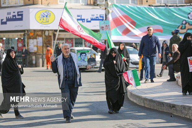 راهپیمایی ۲۲ بهمن در زنجان