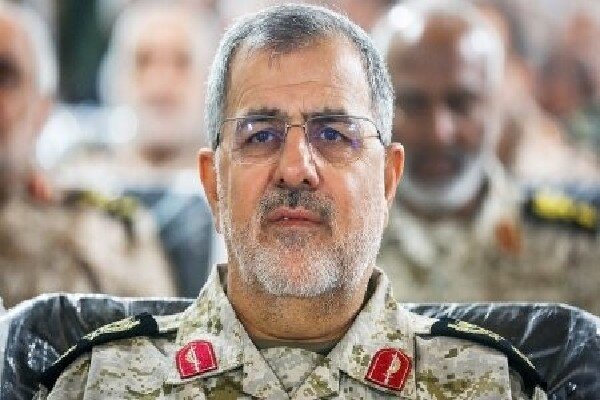 تروریستهای مزدور فعال در منطقه به هیچ وجه ایرانی نیستند تروریستهای مزدور فعال در منطقه به هیچ وجه ایرانی نیستند