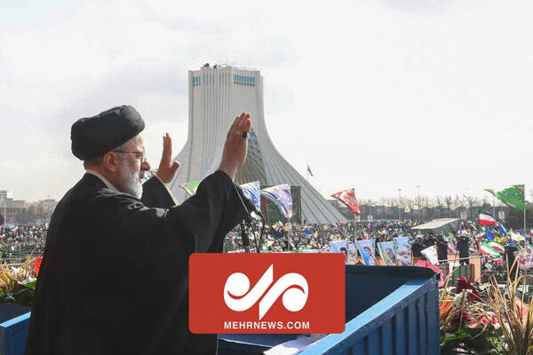جمهوری اسلامی پرچمدار مبارزه با تروریسم و دفاع از حقوق انسان است جمهوری اسلامی پرچمدار مبارزه با تروریسم و دفاع از حقوق انسان است