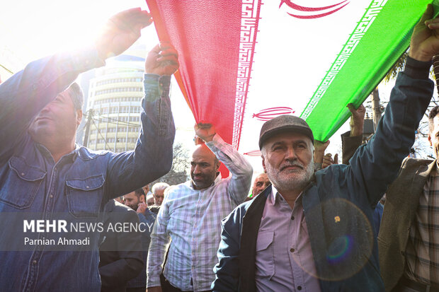 آذری ها آماده خلق حماسه ای دیگر در 22 بهمن ماه؛ برای ایرانی قوی همه می آییم