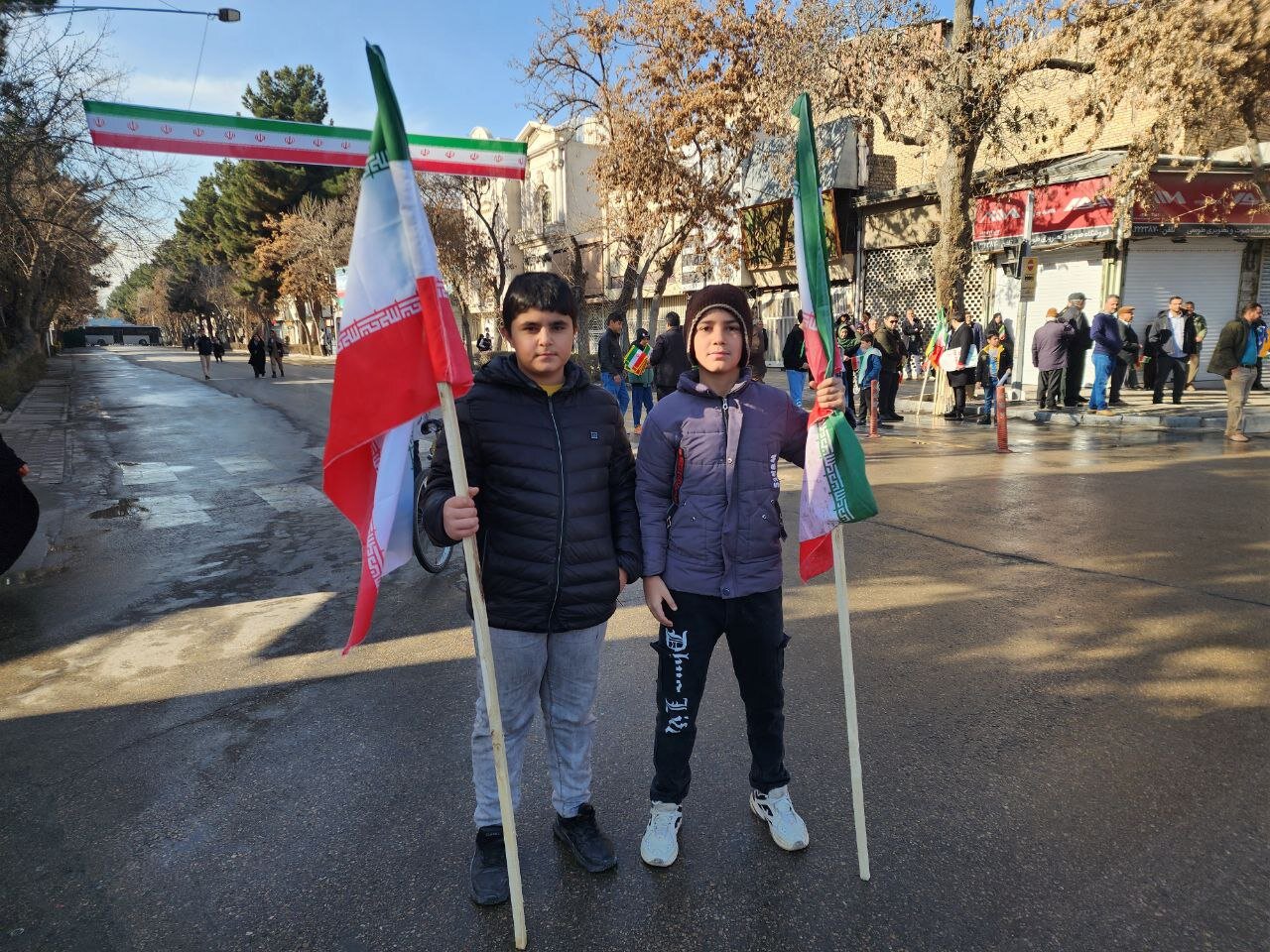 گزارشی از یک زمستان بهاری/ صفکشی دیار بابالرضا در برابر هجمهها