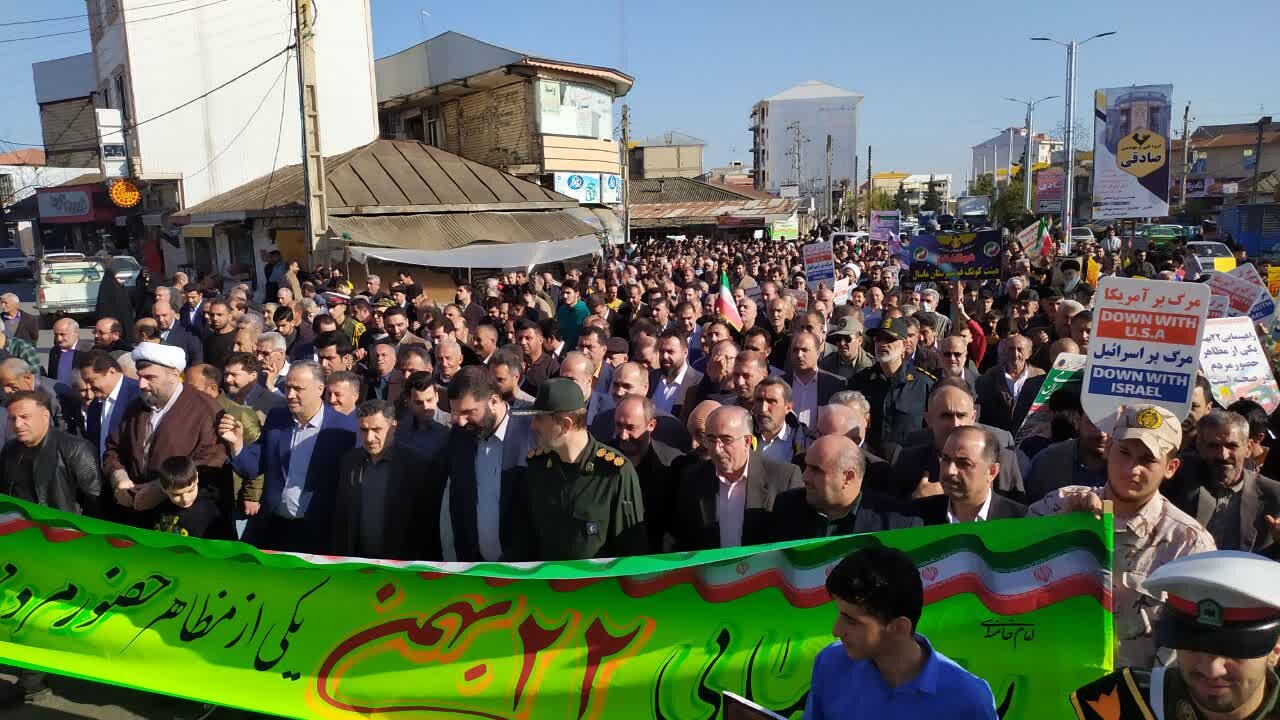 - شکوه حضور در ۲۲ بهمن ۴۵/ فریاد «مرگ برآمریکا» در سراسر ایران |