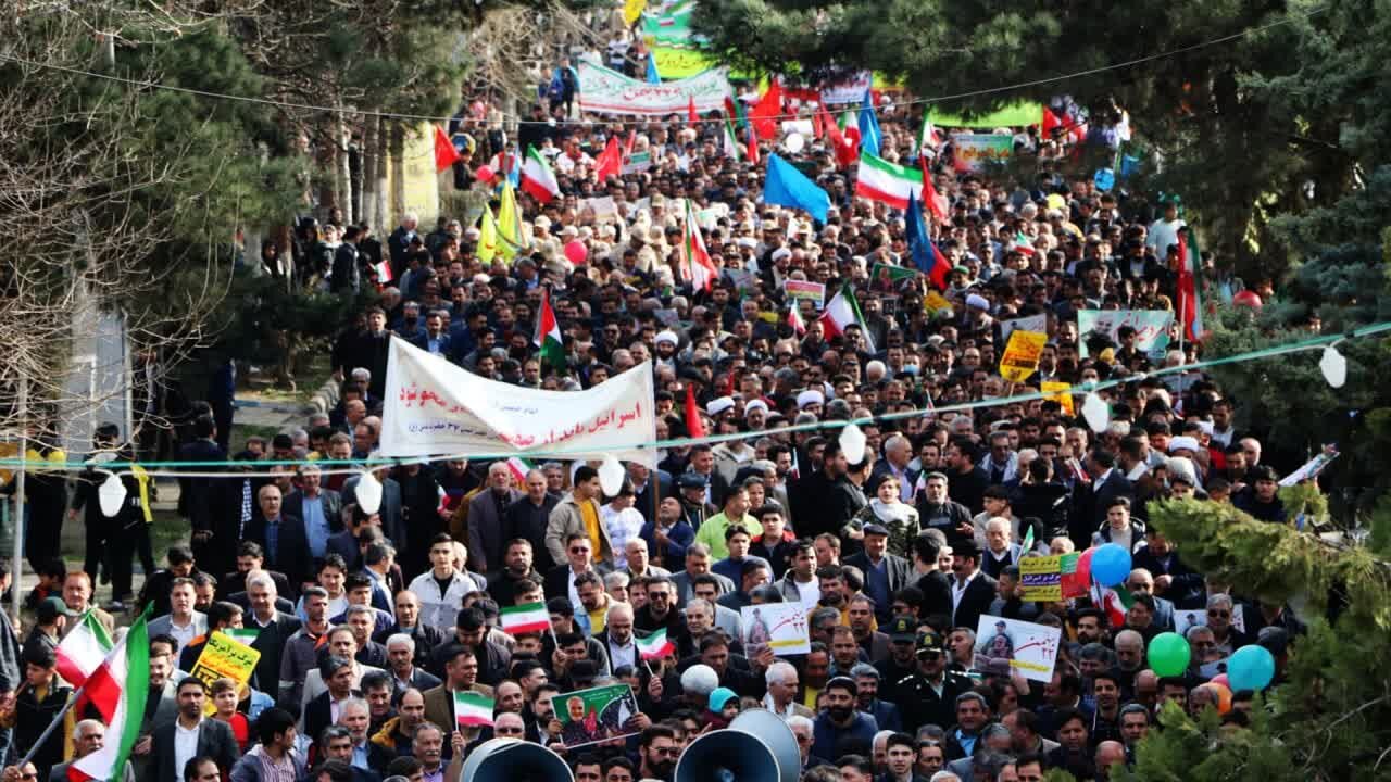انقلاب اسلامی کی 45 ویں سالگرہ کا جشن، خلیج فارس سے کیسپیئن سی تک عوام کا سمندر