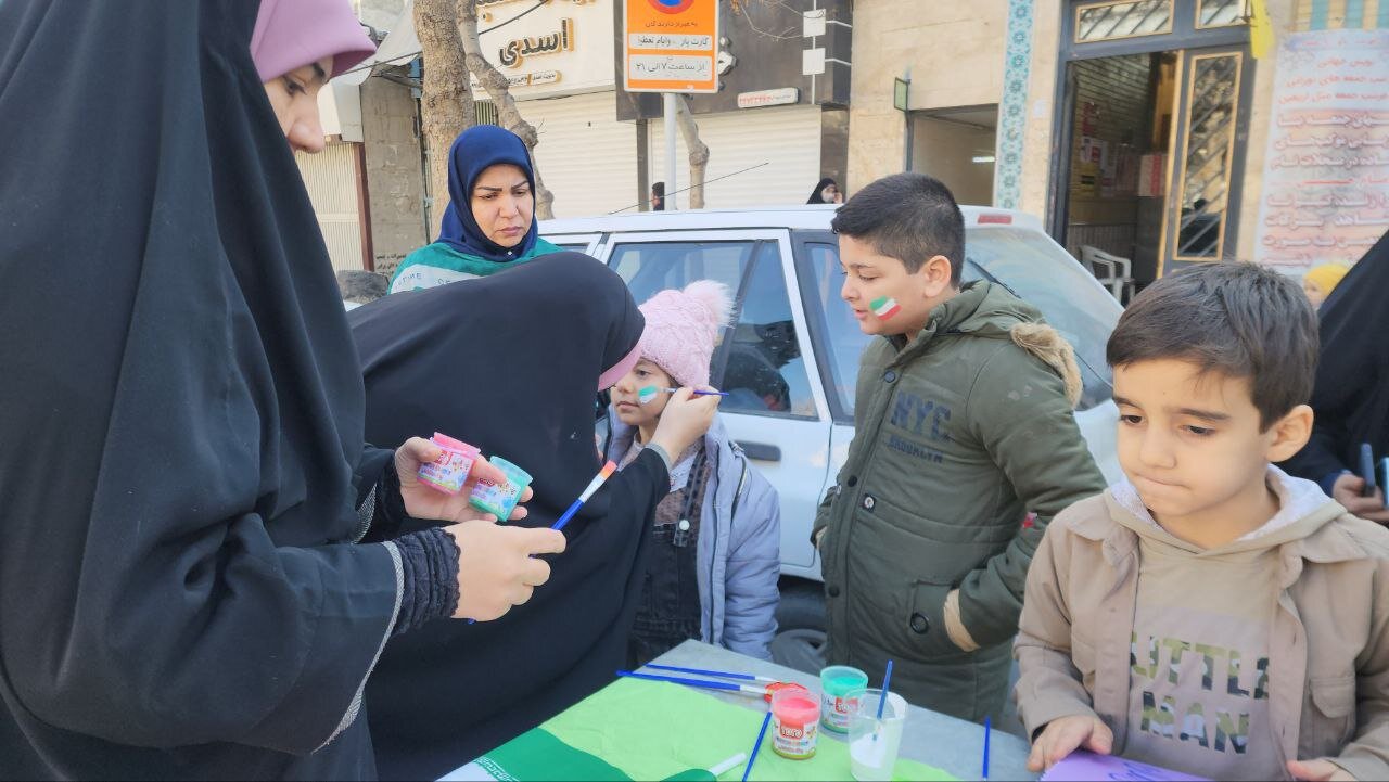 گزارشی از یک زمستان بهاری/ صفکشی دیار بابالرضا در برابر هجمهها