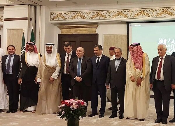 İslam Devrimi'nin 45. yıl dönümü Suudi Arabistan'da kutlandı İslam Devrimi'nin 45. yıl dönümü Suudi Arabistan'da kutlandı