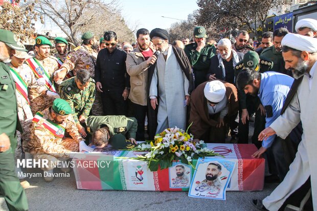 تشییع پاسدار شهید «سیدمرتضی حسینی» در بجنورد