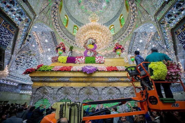 گلباران حرم های مقدس کربلای معلی در آستانه اعیاد شعبانیه
