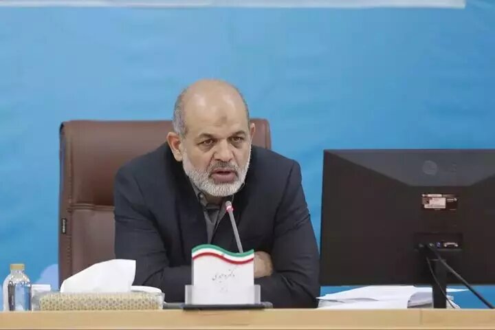 وزير الداخلية الايراني يعزي بوفاة والدة السيد حسن نصر الله