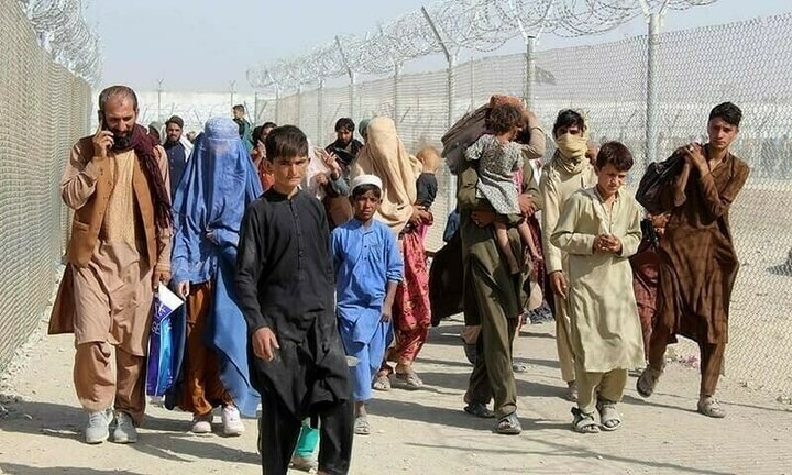 بازگشت ۲۳ هزار تبعه غیرمجاز افغان از مرز دوغارون به افغانستان بازگشت ۲۳ هزار تبعه غیرمجاز افغان از مرز دوغارون به افغانستان