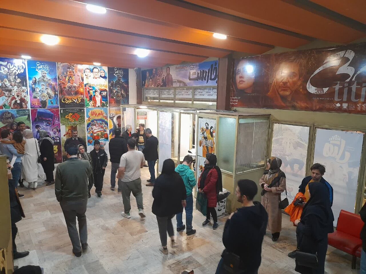 مروری بر ۷ روز اکران فیلم های جشنواره فجر در رشت