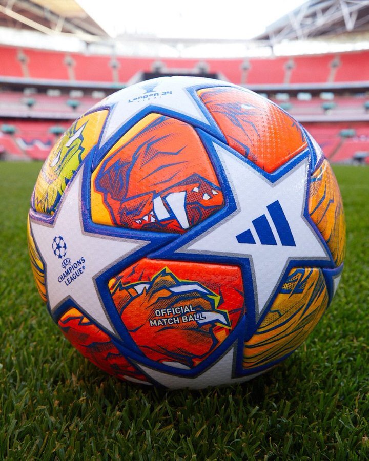 رونمایی یوفا از توپ جدید لیگ قهرمانان اروپا/ نبرد «شیرها» در لندن