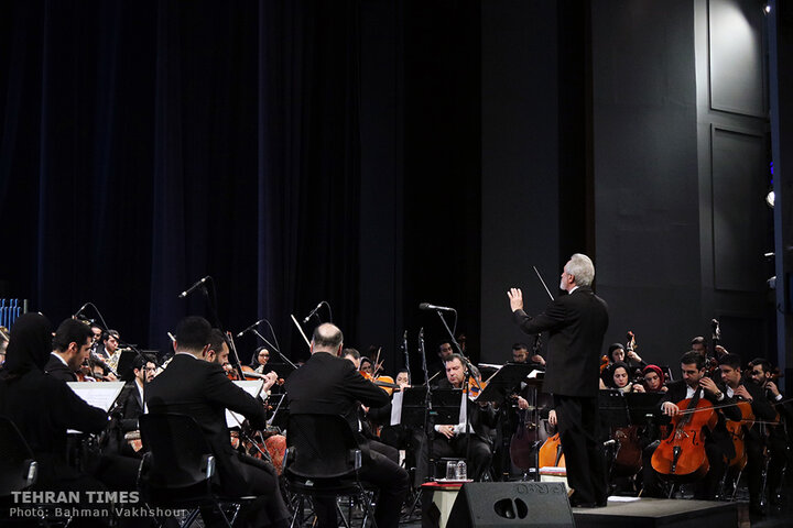 Iran National Orchestra performs on 1st day of 39th Fajr International Music Festival